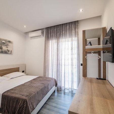 Eden Suites&Apartments Sarande Exterior photo
