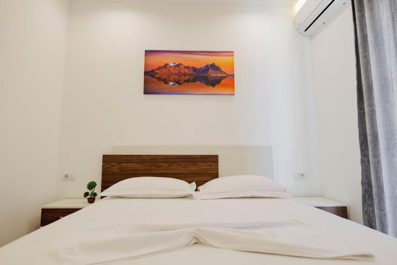 Eden Suites&Apartments Sarande Exterior photo